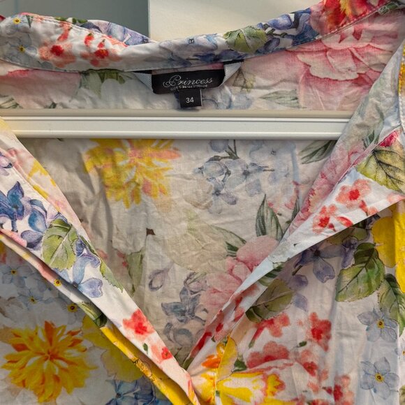 Swiss-designed Flared Multicolor Floral Blouse Dress, Size 34 - Picture 3 of 5